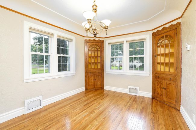 1010 dining.jpg | Image 8