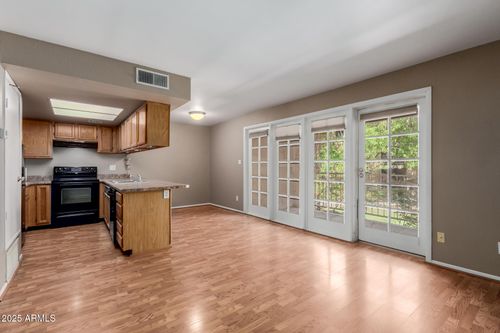 2004-18811 N 19th Ave, Phoenix, AZ, 85027-5285 | Card Image