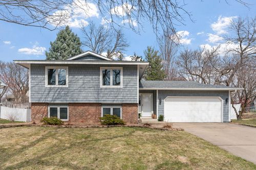 13898 78th Ave N, Maple Grove, MN, 55311-2225 | Card Image