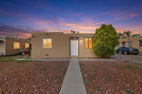 1005 Wilmoore Dr Se, Albuquerque, NM, 87106-4114 | Card Image