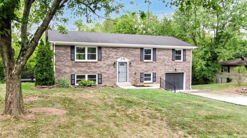 124 Pleasant Ridge Dr, Richmond, KY, 40475-3529 | Card Image