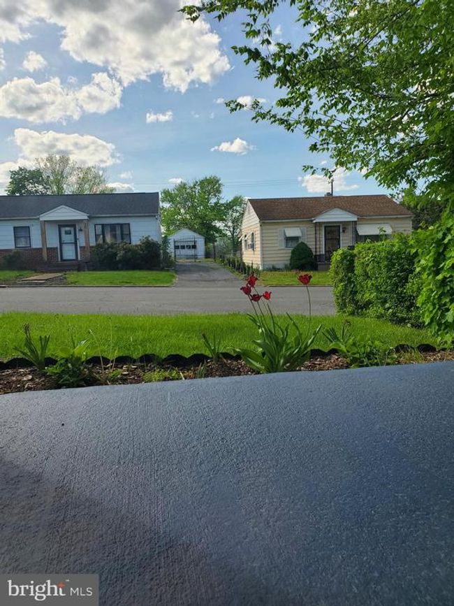 615 State Cir, House other with 4 bedrooms, 2 bathrooms and null parking in MARTINSBURG WV | Image 24