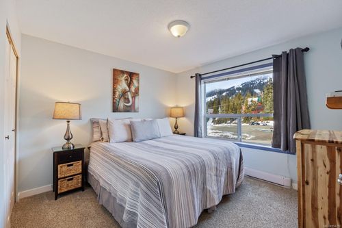 305-1105 Henry Rd, Courtenay, BC, V9J1L0 | Card Image