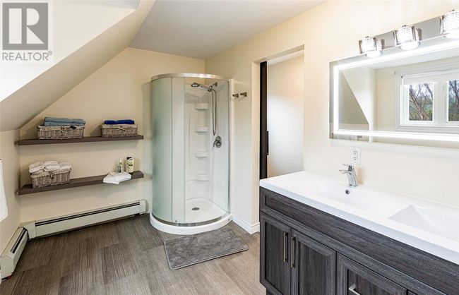 7 Main Rd, House other with 2 bedrooms, 3 bathrooms and null parking in Blaketown NL | Image 28