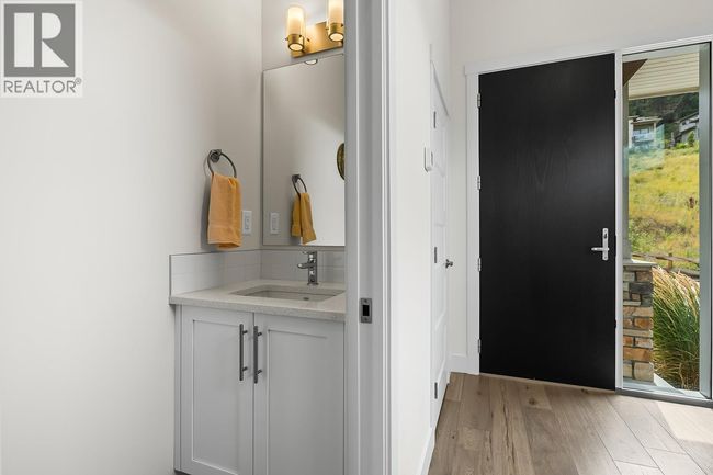 1436 Tower Ranch Dr, House other with 2 bedrooms, 3 bathrooms and 4 parking in Kelowna BC | Image 17
