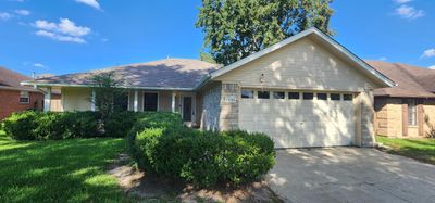 9650 Meadowick, House other with 3 bedrooms, 2 bathrooms and null parking in Beaumont TX | Image 1