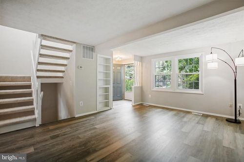 209 S Virginia Ave, FALLS CHURCH, VA, 22046-4129 | Card Image