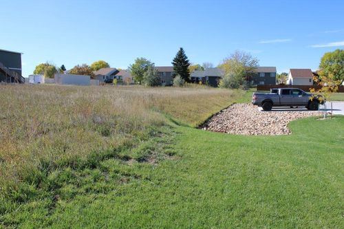 4307 Triple Crown Dr, Rapid City, SD, 57701-2045 | Card Image