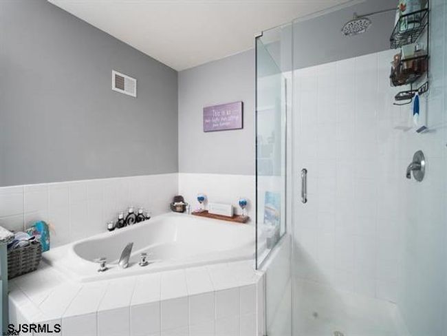 22 - 22 Bayside Dr, Condo with 3 bedrooms, 3 bathrooms and null parking in Somers Point NJ | Image 26