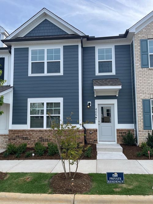 405 Ribbon Rail St, Fuquay-Varina, NC, 27526-1455 | Card Image
