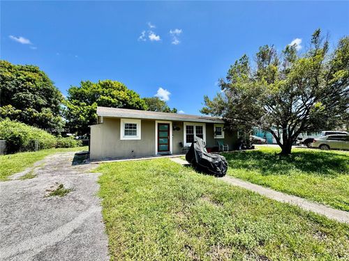 3345 Nw 180th St, Miami Gardens, FL, 33056-3427 | Card Image