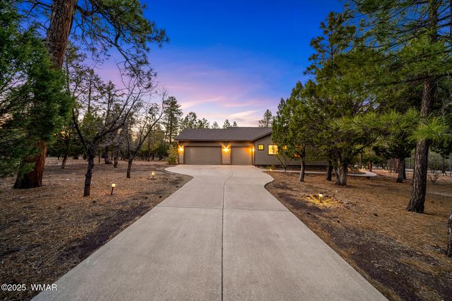 Large Driveway To 3 Car Garage | Image 6