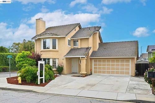 405 Fieldstone Drive, Fremont, CA, 94536 | Card Image