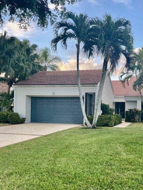 37 Edinburgh Drive, Palm Beach Gardens, FL, 33418 | Card Image