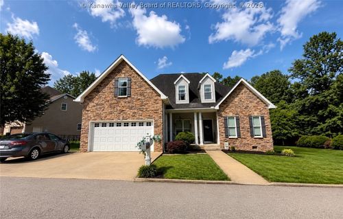 118 Mountain Meadows Rd, Chapmanville, WV, 25508-5803 | Card Image