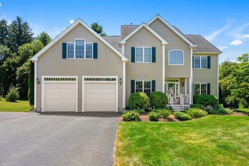 3 Apple Rock Rd, Millis, MA, 02054-1780 | Card Image