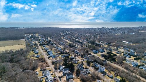 62 Daytona Ave, Narragansett, RI, 02882-4403 | Card Image
