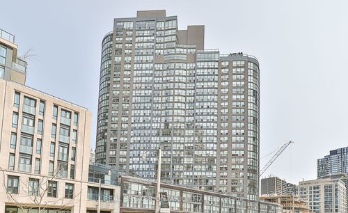 2107-24 Wellesley St W, Toronto, ON, M4Y2X6 | Card Image