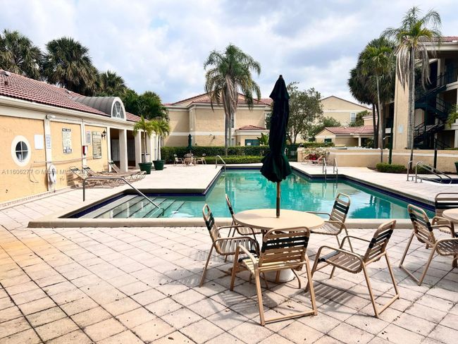 APT-1236 - 733 Riverside Dr, Condo with 1 bedrooms, 1 bathrooms and null parking in Coral Springs FL | Image 28