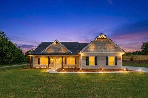 1000 Shoreline Dr, Madison, GA, 30650-2392 | Card Image