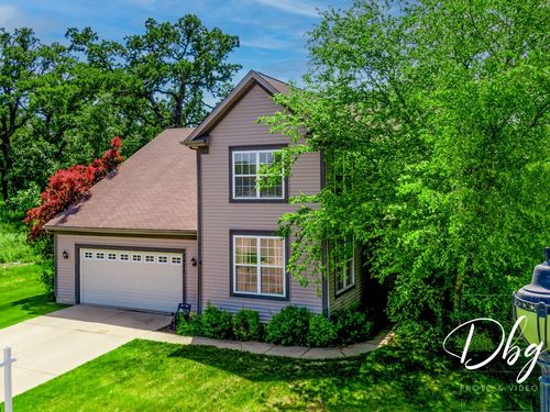 1971 W Greenleaf Dr, Round Lake, IL, 60073-9772 | Card Image