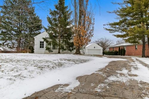 1965 Highland Hts, London, ON, N6C6C4 | Card Image