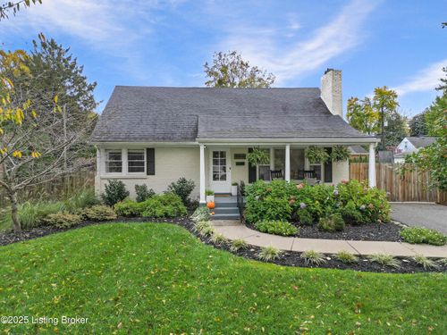 8806 Perry Rd, Lyndon, KY, 40222-4538 | Card Image