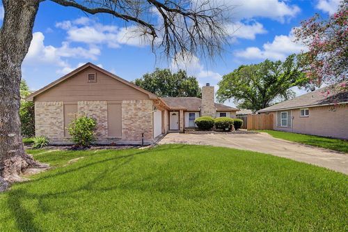 19215 Haystream Dr, Katy, TX, 77449-3964 | Card Image