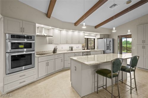 16686 Bobcat Dr, FORT MYERS, FL, 33908-4325 | Card Image