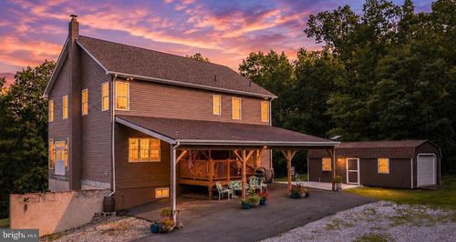460 Roys Ln, HEDGESVILLE, WV, 25427-3792 | Card Image
