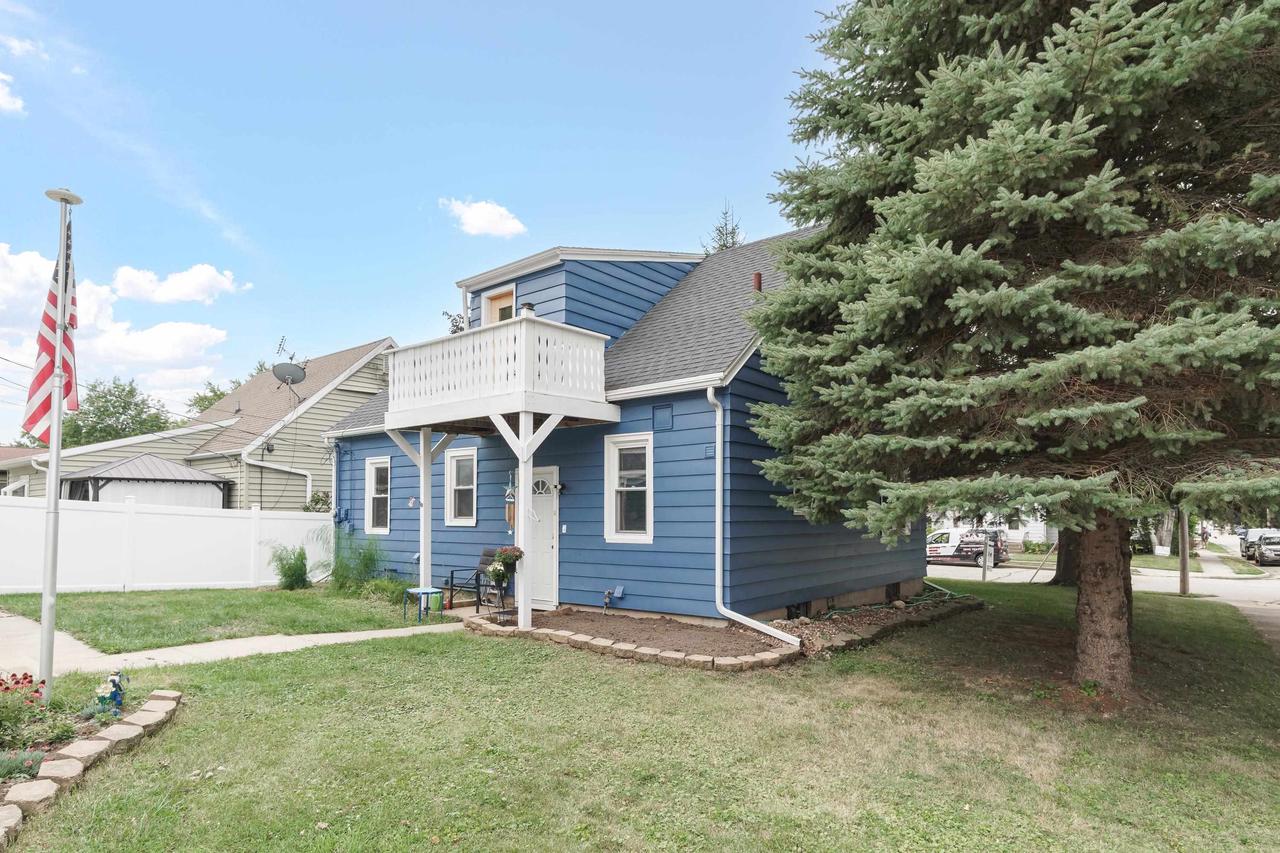 Johnson St, Waupun, WI 53963