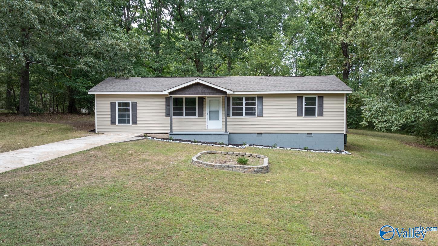 Cabry Dr, New Market, AL 35761
