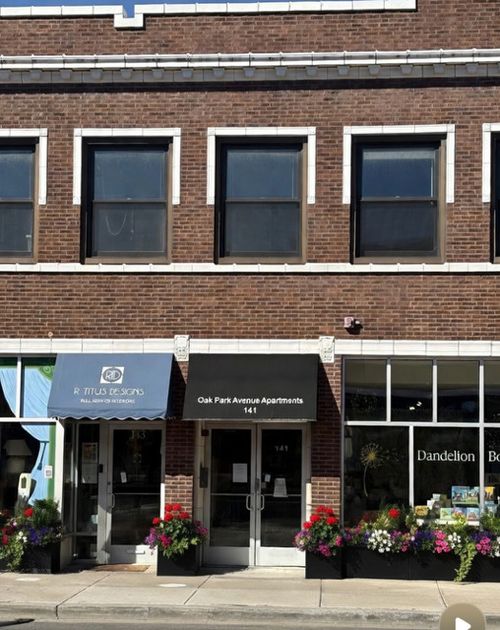 8-141 S Oak Park Ave, Oak Park, IL, 60302-2972 | Card Image