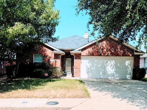 2835 Bronco Dr, Dallas, TX, 75237-3217 | Card Image