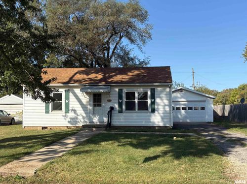 1523 N Wilson St, Chillicothe, IL, 61523-1339 | Card Image