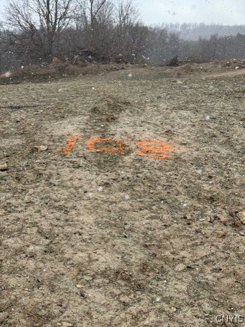 2249 Gidran Dr, Chittenango, NY, 13037-9661 | Card Image