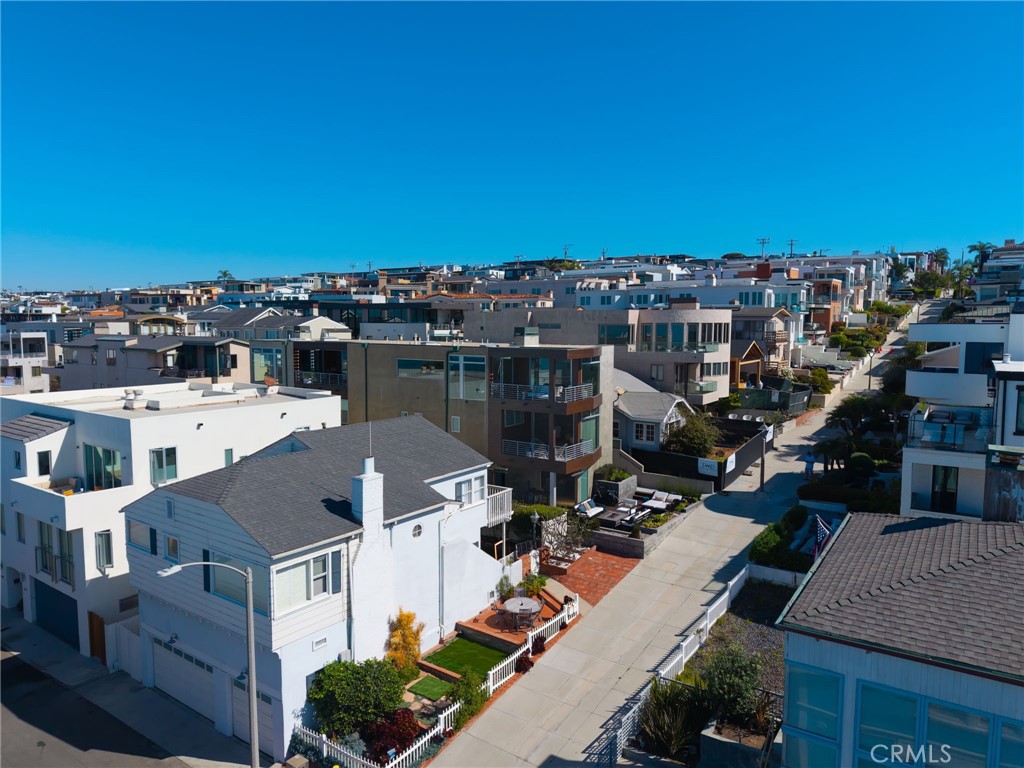 Residential Lease in Manhattan Beach 5