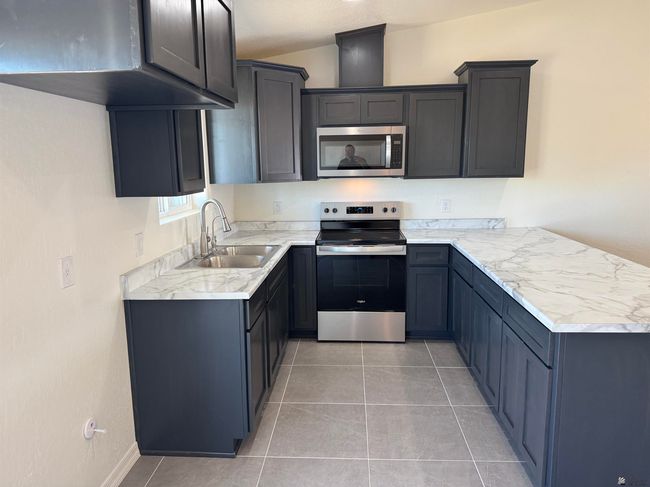 3760 E Santa Palmira St, Home with 3 bedrooms, 2 bathrooms and 2 parking in San Luis AZ | Image 8