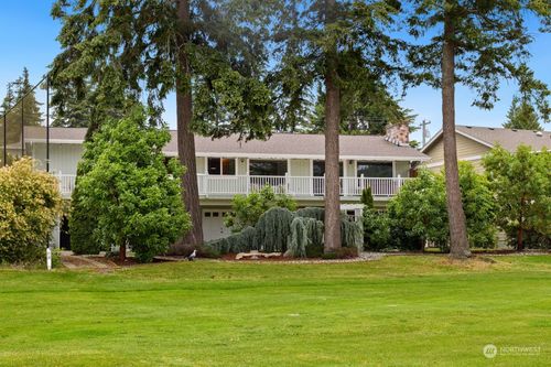 287 Camaloch Drive, Camano Island, WA, 98282 | Card Image