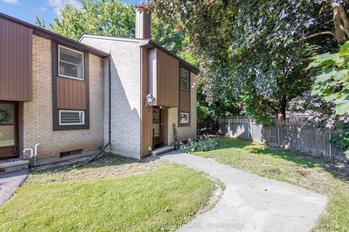 40-215 Glamis Rd, Cambridge, ON, N1R6V8 | Card Image