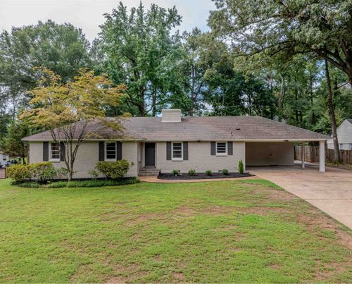 7513 Parker Cir, Germantown, TN, 38138-2813 | Card Image