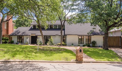 4901 Costa De Oro Ct, Arlington, TX, 76017-2601 | Card Image