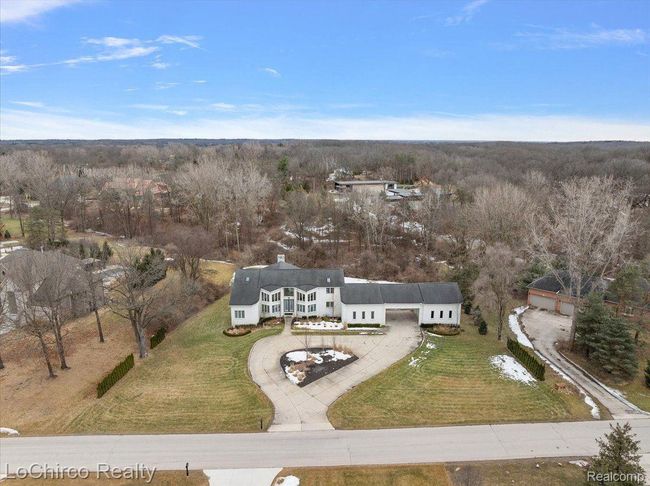 924 Knob Creek Dr, House other with 4 bedrooms, 4 bathrooms and null parking in Oakland Twp MI | Image 41