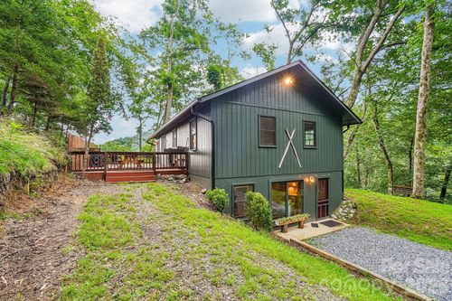 673 Chestnut Ln, Mars Hill, NC, 28754-4518 | Card Image