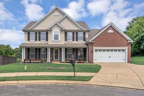 208 Vintage Cir, Hendersonville, TN, 37075-4090 | Card Image