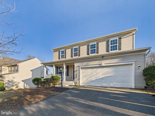 18213 Jillian Ln, Triangle, VA, 22172-1237 | Card Image