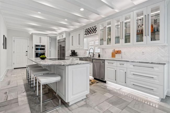 2819 Safe Harbor Dr, House other with 4 bedrooms, 5 bathrooms and null parking in Tampa FL | Image 20