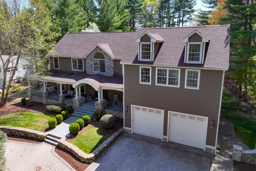 71 Bourque Rd, Lynnfield, MA, 01940-1303 | Card Image