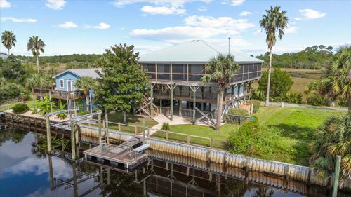 60 Southside Dr, CRAWFORDVILLE, FL, 32327-4655 | Card Image