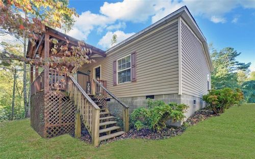 272 Crepe Myrtle St, Mount Airy, GA, 30563-4271 | Card Image